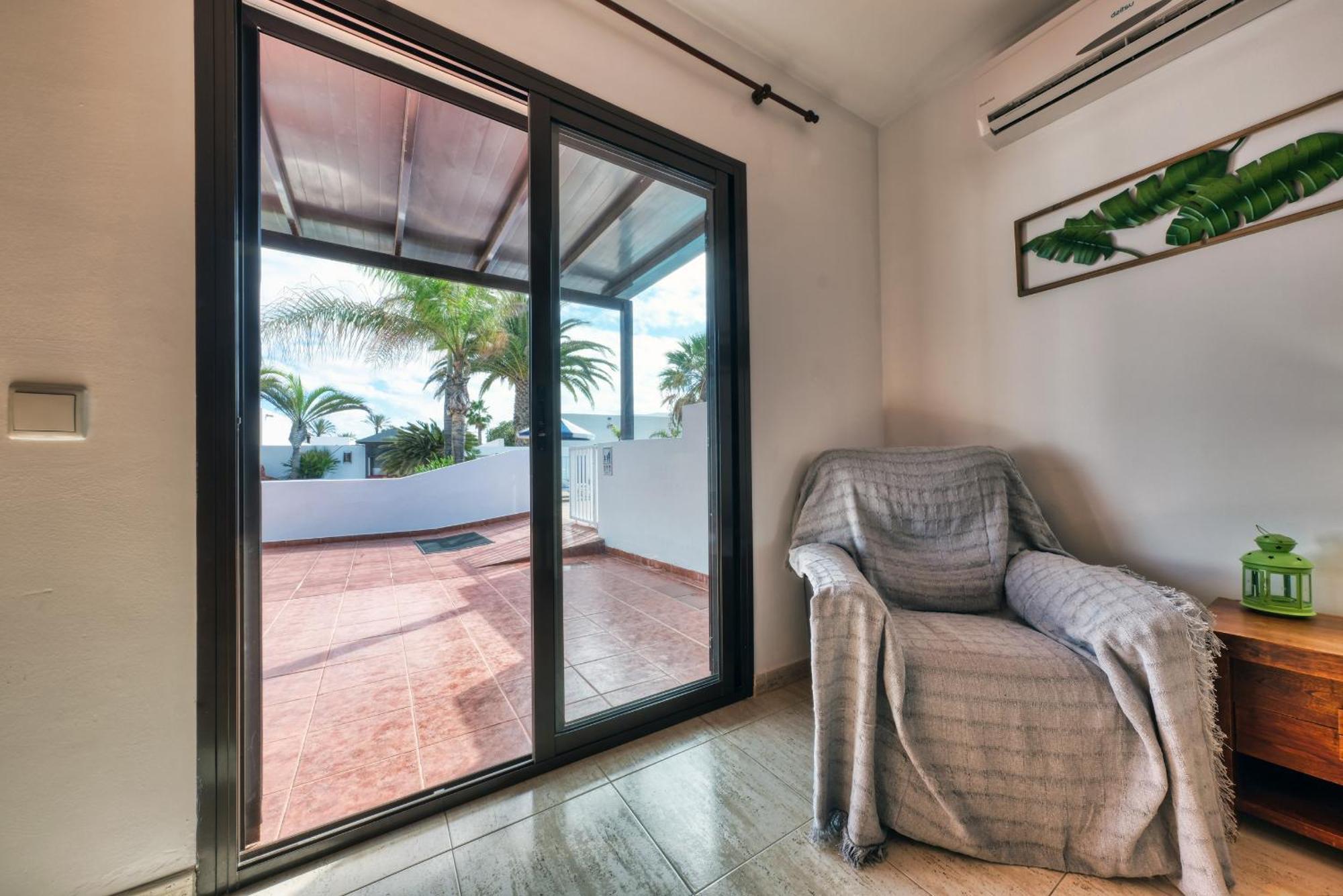 Villa CHAO private heated pool, garden, wifi, A/C Playa Blanca  Esterno foto