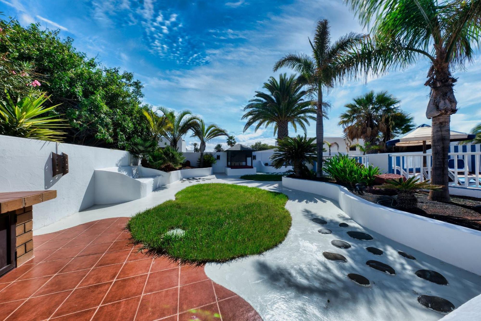 Villa CHAO private heated pool, garden, wifi, A/C Playa Blanca  Esterno foto