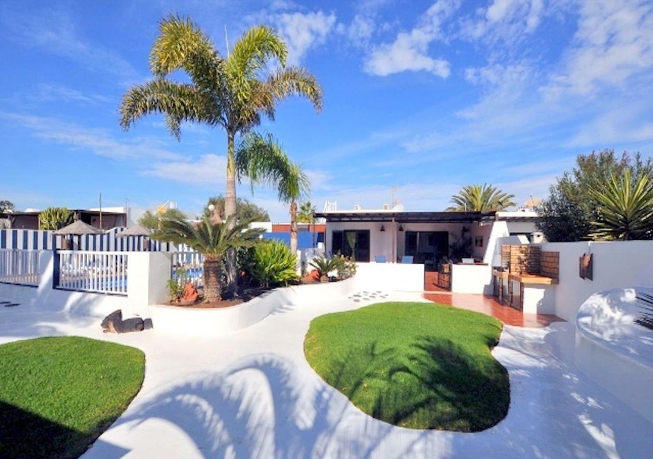Villa CHAO private heated pool, garden, wifi, A/C Playa Blanca  Esterno foto