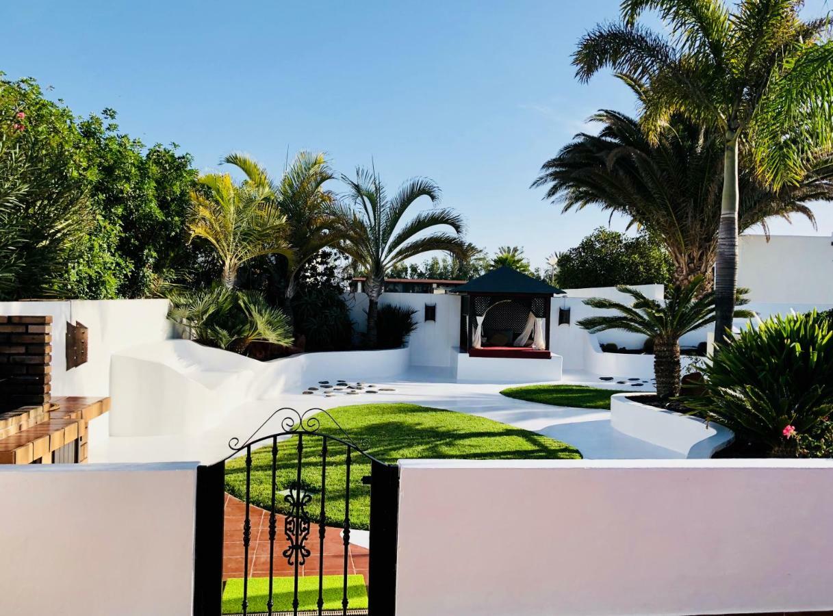 Villa CHAO private heated pool, garden, wifi, A/C Playa Blanca  Esterno foto